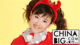 月亮姐姐个人资料家庭,星光璀璨的家庭故事